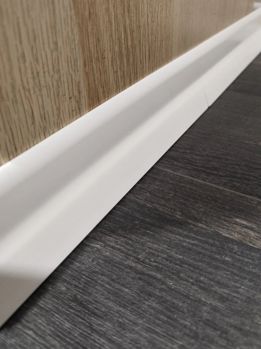 Rodapié Línea Slim HD